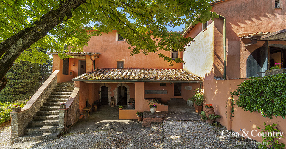 5 bed  For Sale in Florence,  - 2
