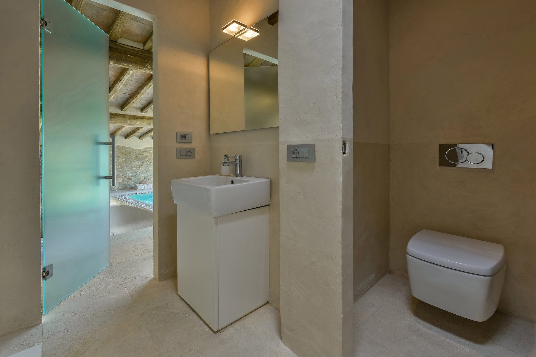 4 bed  For Sale in Radda In Chianti,  - photo 16