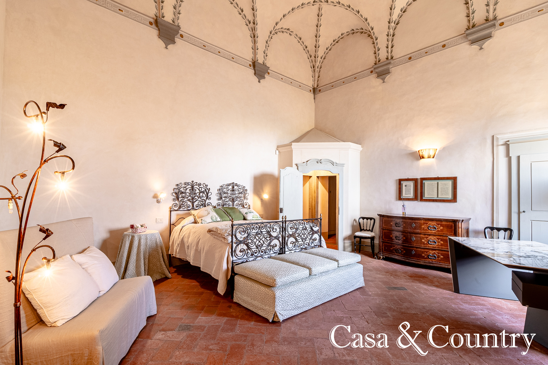 5 bed  For Sale in Florence,  - photo 18